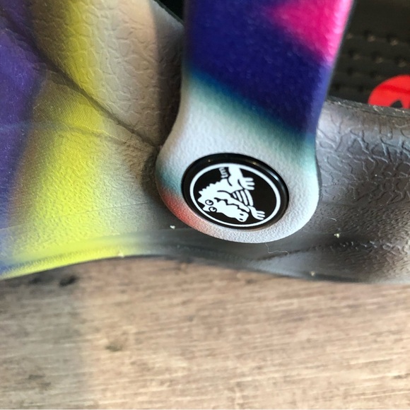 CROCS Graphic Bistro Clog Unisex W8 M6 - Picture 5 of 9